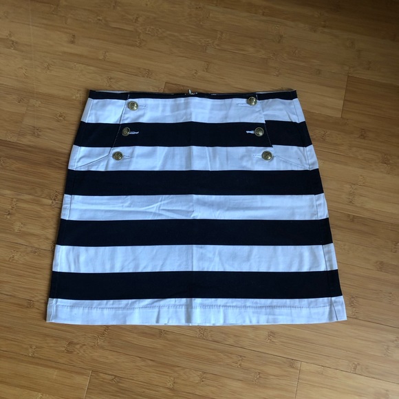 Tommy Hilfiger Skirt - Picture 1 of 4